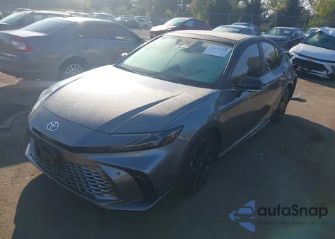 2025 Toyota Camry Xse z USA, uszkodzony, nr VIN 4T1DAACK7SU606825